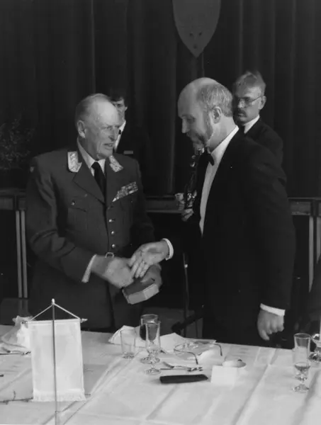 gavetips til han 20 år møre og romsdal gavetips til han 20 år møre og romsdal